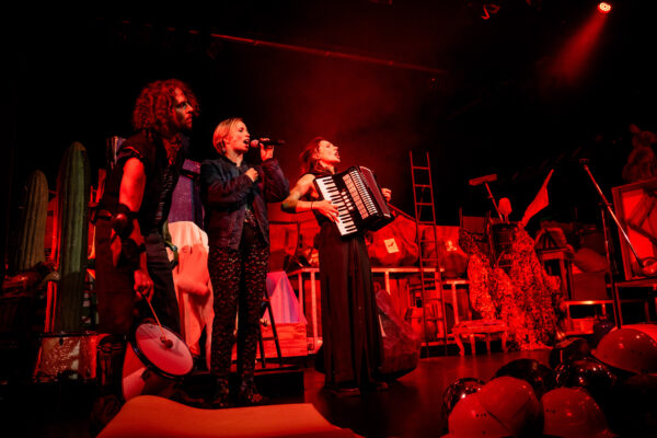 Sara Wendt/ If I Can’t Dance It’s Not My Revolution/ Costume and Stage